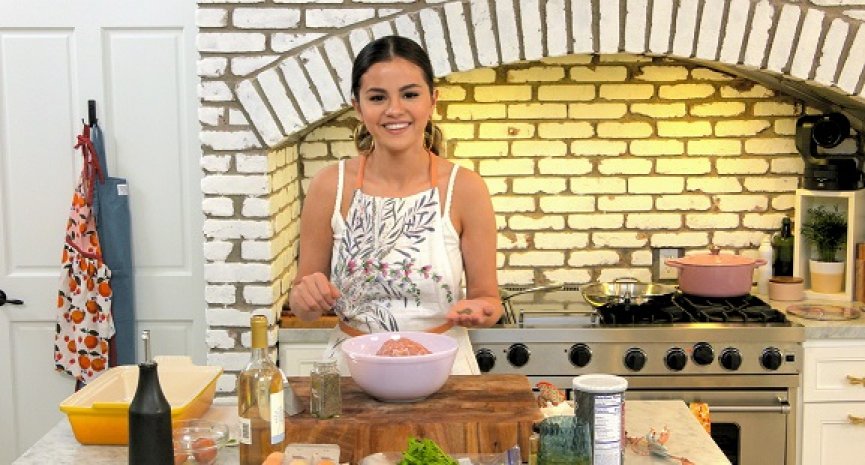 席琳娜戈梅茲挑戰全新領域「烹飪」！《席琳娜的大廚宴》攜手名廚踏上美食探索之旅