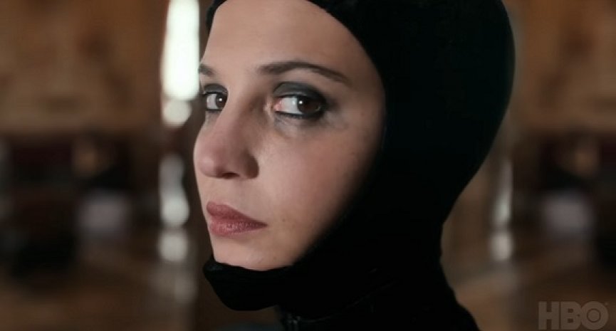 HBO迷你影集《迷離劫》首曝預告！艾莉西亞維坎德走入虛實交界