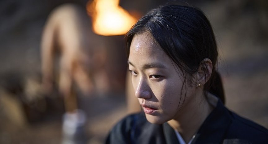 《破墓》預售票房超越《沙丘2》！觀眾驚呼「《哭聲》後最棒的韓國恐怖電影」