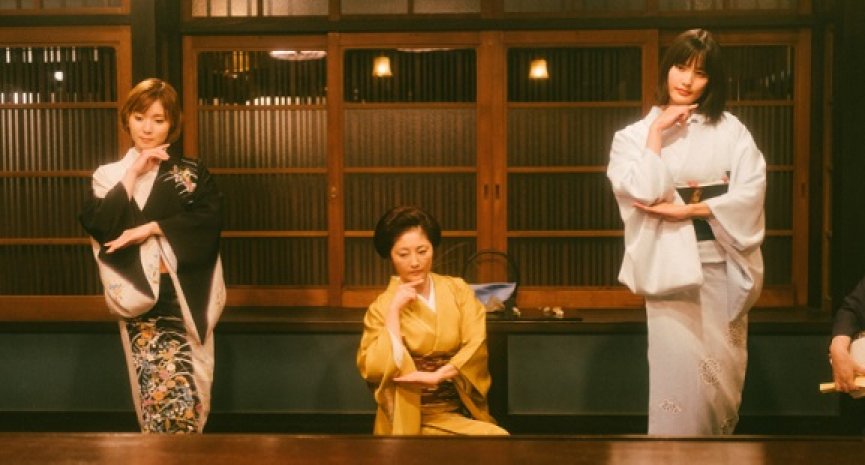 Netflix《舞伎家的料理人》20個舞伎秘密！禁止滑手機，連便利商店都不能去？